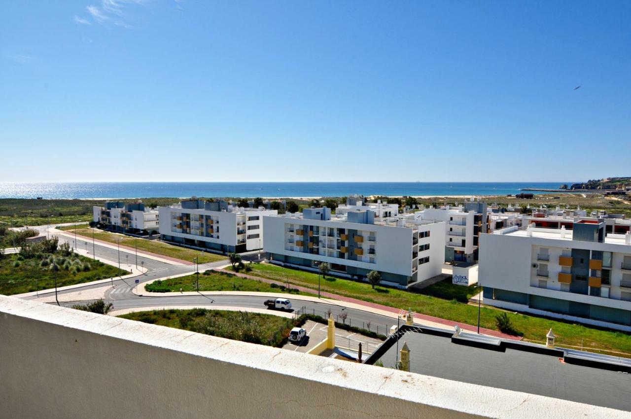 Vue Panoramique Sur Mer Condominio Do Mar Lagos Luaran gambar